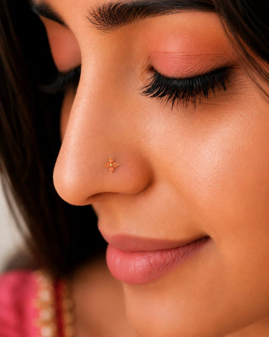 Sunflare Clover 925 Silver Nose Pin