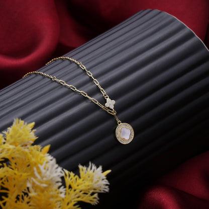 Golden Clover Charm Necklace in 925 Sterling Silver