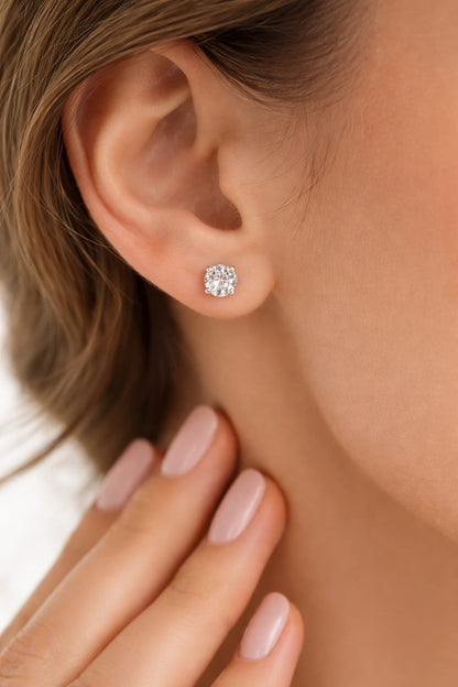 Round Solitaire 925 Silver Stud Earrings