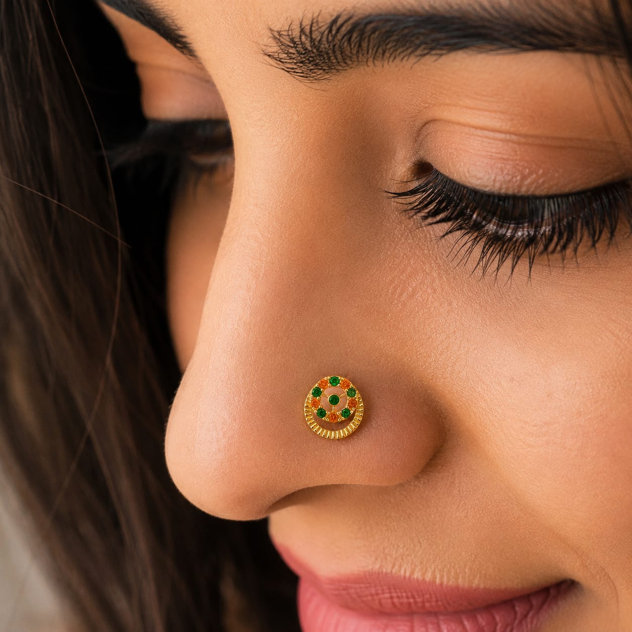 Marigold Emerald Halo 925 Silver Nose Pin