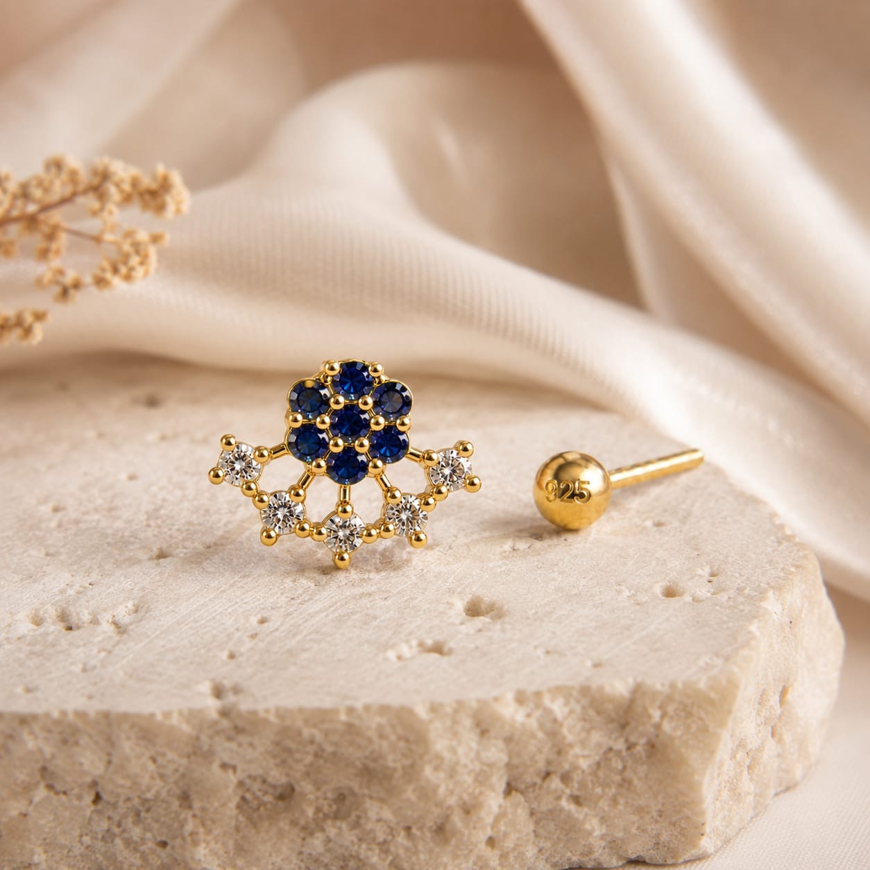 Sapphire Petal 925 Sterling Silver Nose Pin