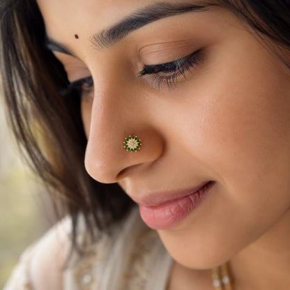 Emerald Halo 925 Silver Nose Pin
