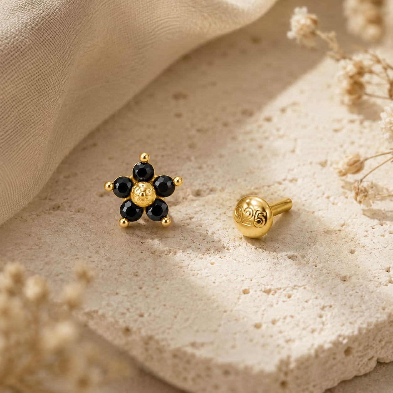 Midnight Bloom 925 Silver Nose Pin