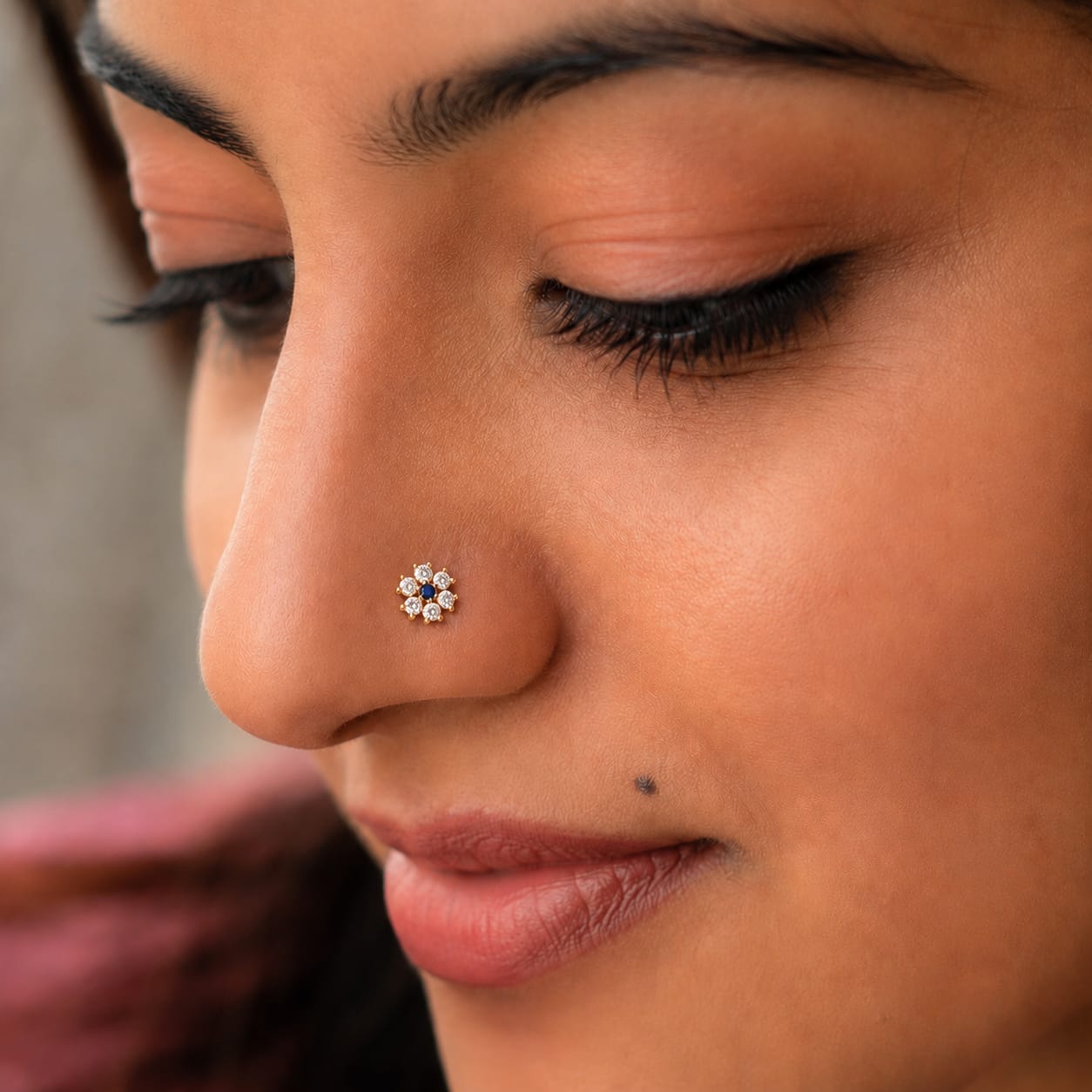 Classic Halo CZ Nose Pin in 925 Sterling Silver – Gold Tone