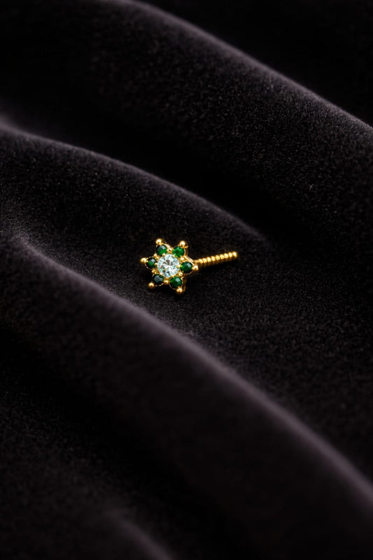 Emerald Bloom 925 Silver Nose Pin